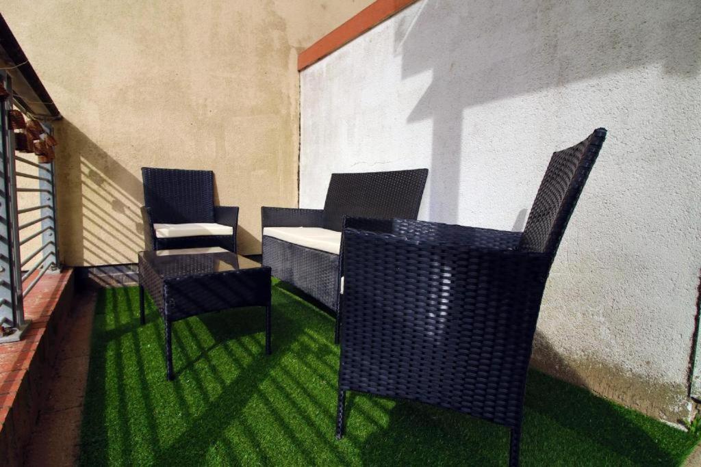 Observatory 2 Bedroom Apartment Overlooking Beach Суонси Экстерьер фото